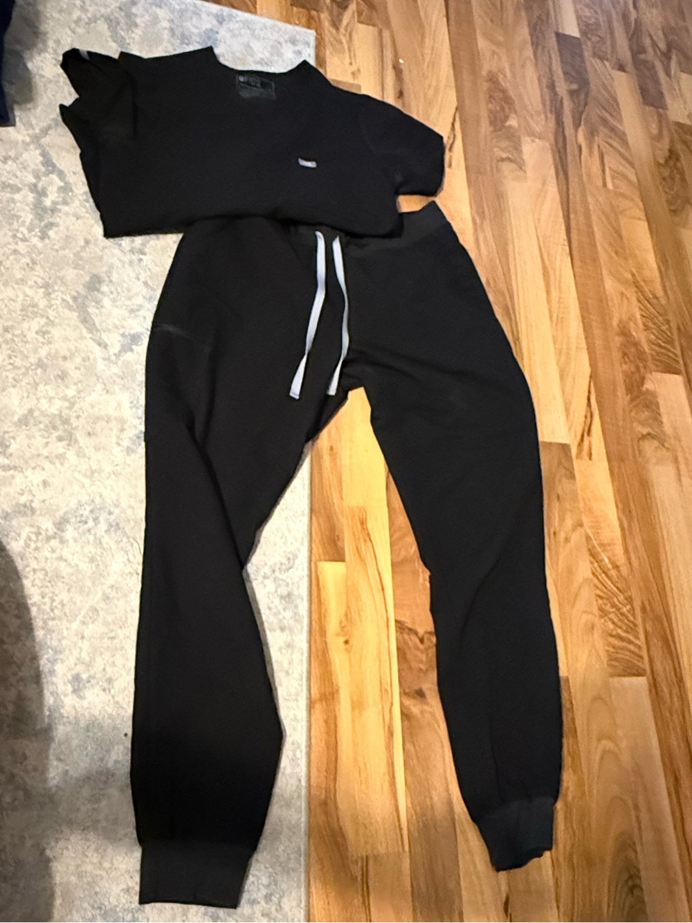 Figs Black scrubs set - Large tall Jogger Zamora Pants & Medium too